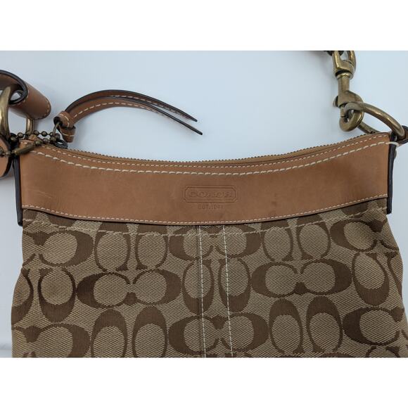 Coach Crossbody F06I-10402 - Picture 2 of 11